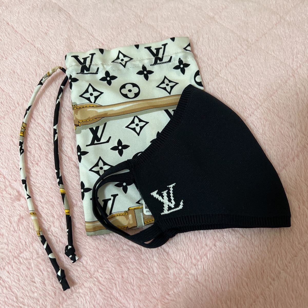 未使用品】LOUIS VUITTON ルイ ヴィトン マイユ ノワール マスク