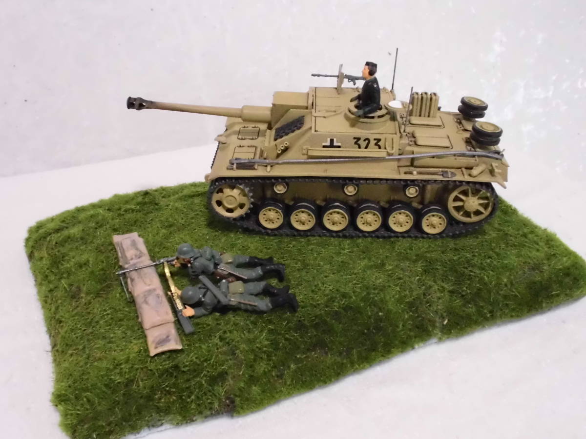 お値下げ】戦車ジオラマ 1/35 ドイツ3号戦車突撃砲F型と歩兵-