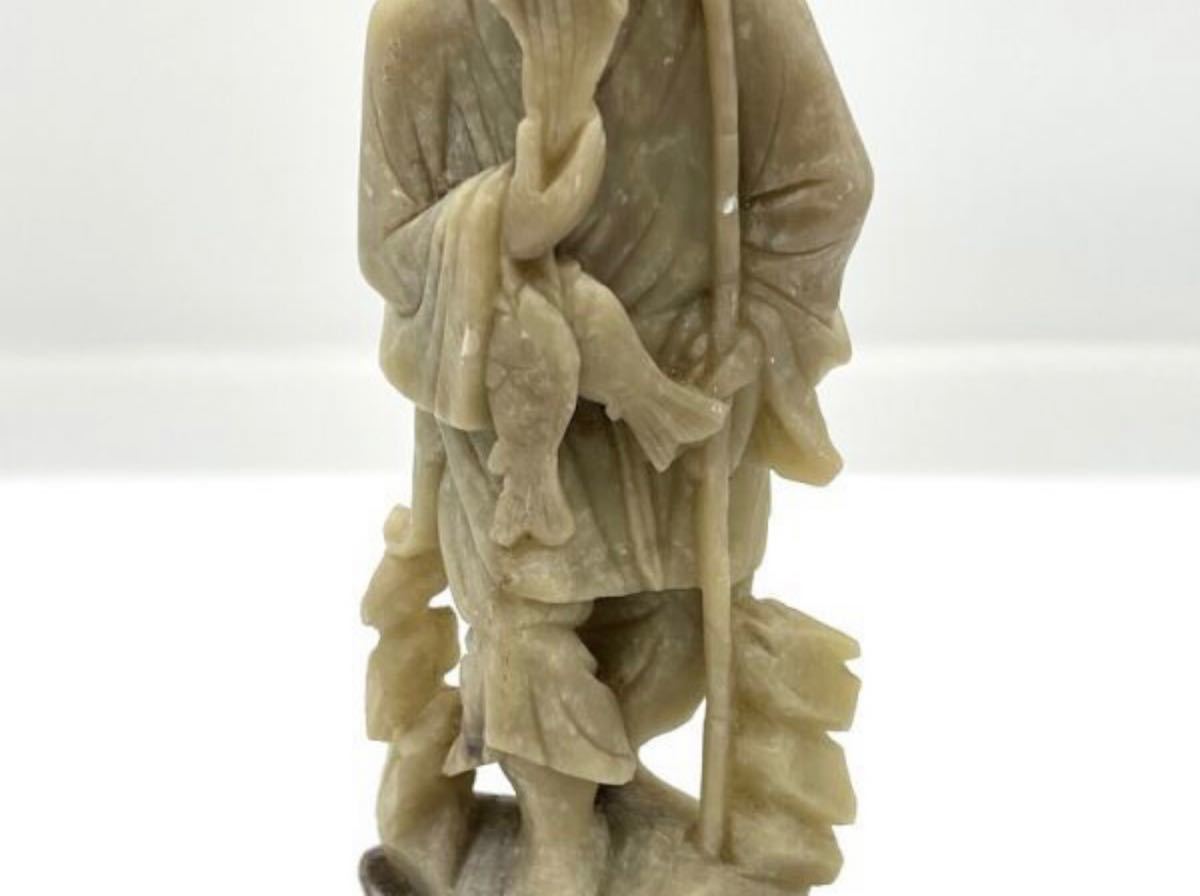 中国美術 置物 2点 天然石 彫刻 翡翠？ 老人の高さ15cm