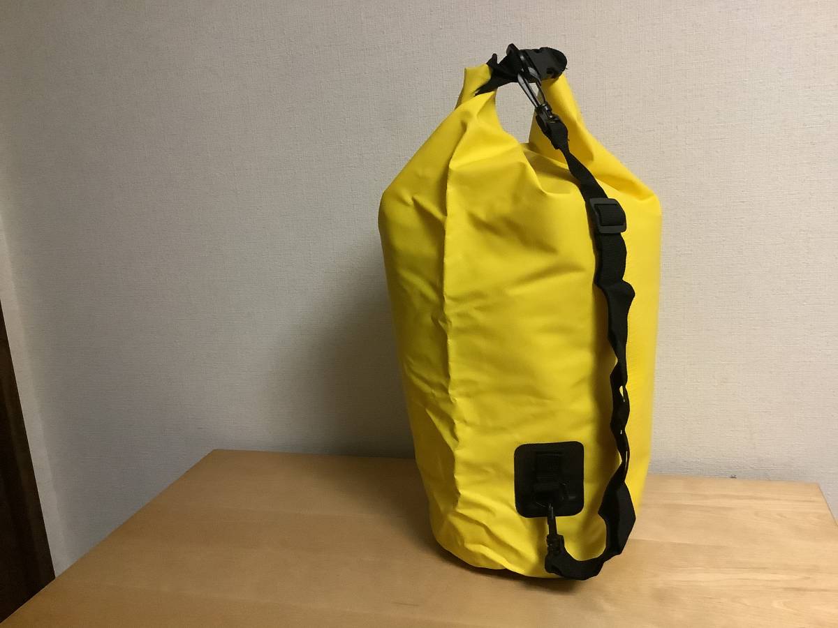 新品未使用　WATER PROOF DRYBAG 20L ドライバッグ　イエロー／ブラック　Expedia ドラム型　ロールトップ　送料無料_画像3