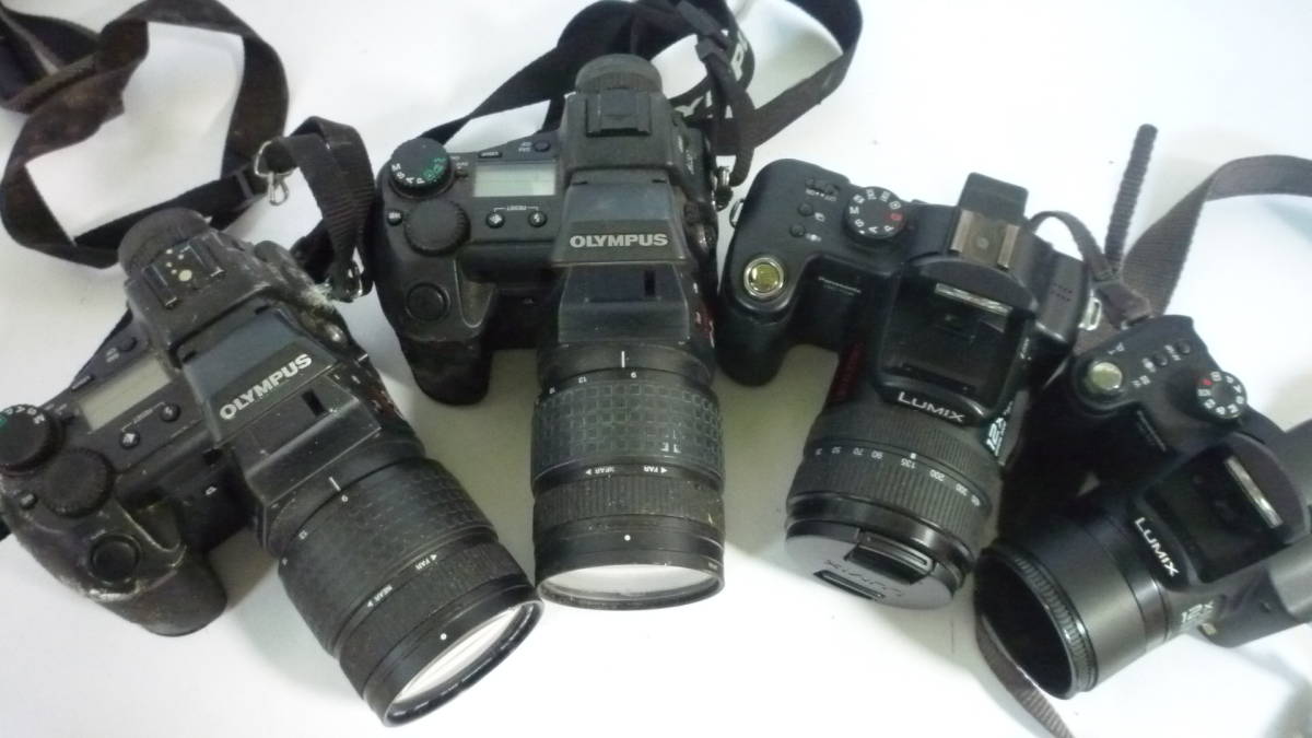 40928-1 ジャンク　大量　26個　デジタルカメラ 一眼レフカメラ　OLYMPUS CANON Panasonic FUJIFILM など デジカメ _画像10