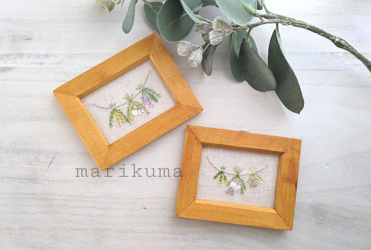 フラワースワッグ＊刺繍インテリアフレーム　壁飾り