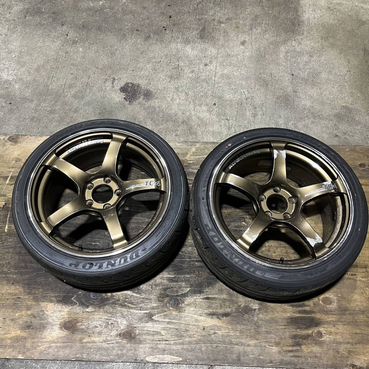 予約販売】本 アドバンレーシング Racing 【バリ溝】ADVAN TC-4 ブロンズ インセット45 8.5J PCD114.3 18インチ 225/40 Zlll DIREZZA ダンロップ DUNLOP 5穴 - www.anguillawatersports.com