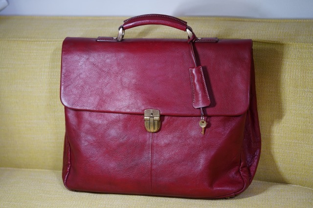 日本製　赤　レッド 鍵付き　書類鞄 バッグ イタリアンレザー 本革　TOKYO