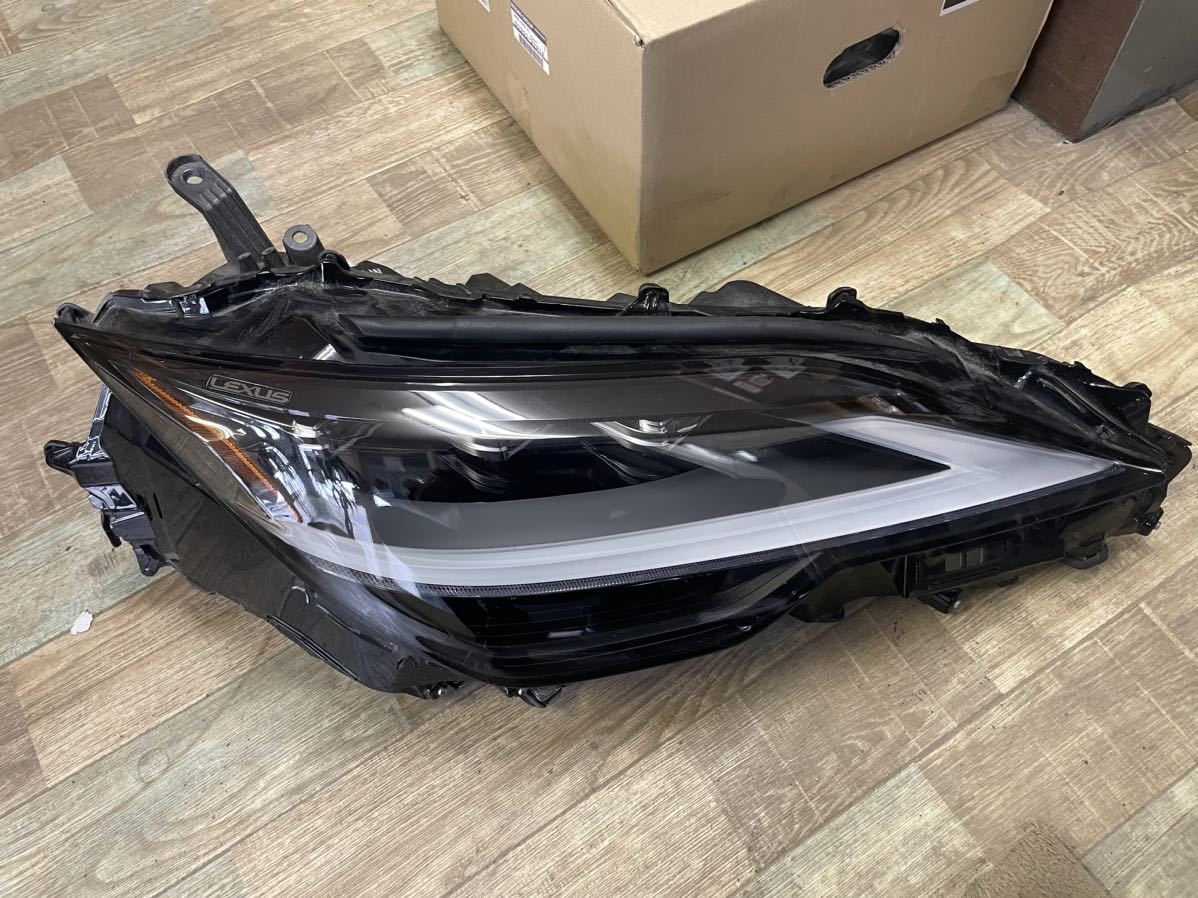 日本最大のブランドかっちょ様専用 LEXUS LS500 美品 ヘッドライト