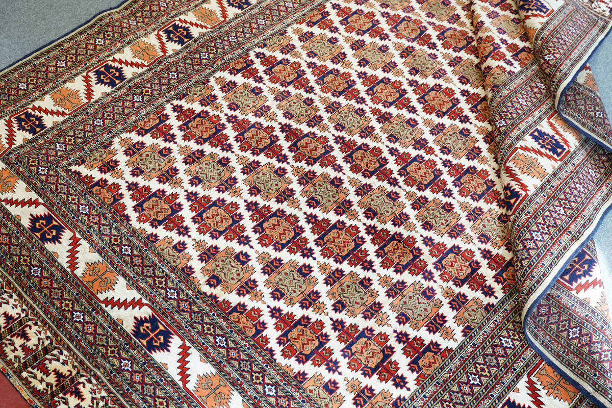 トルクメン手織り絨毯 size:298×180 リビングラグ カーペット、ラグ 