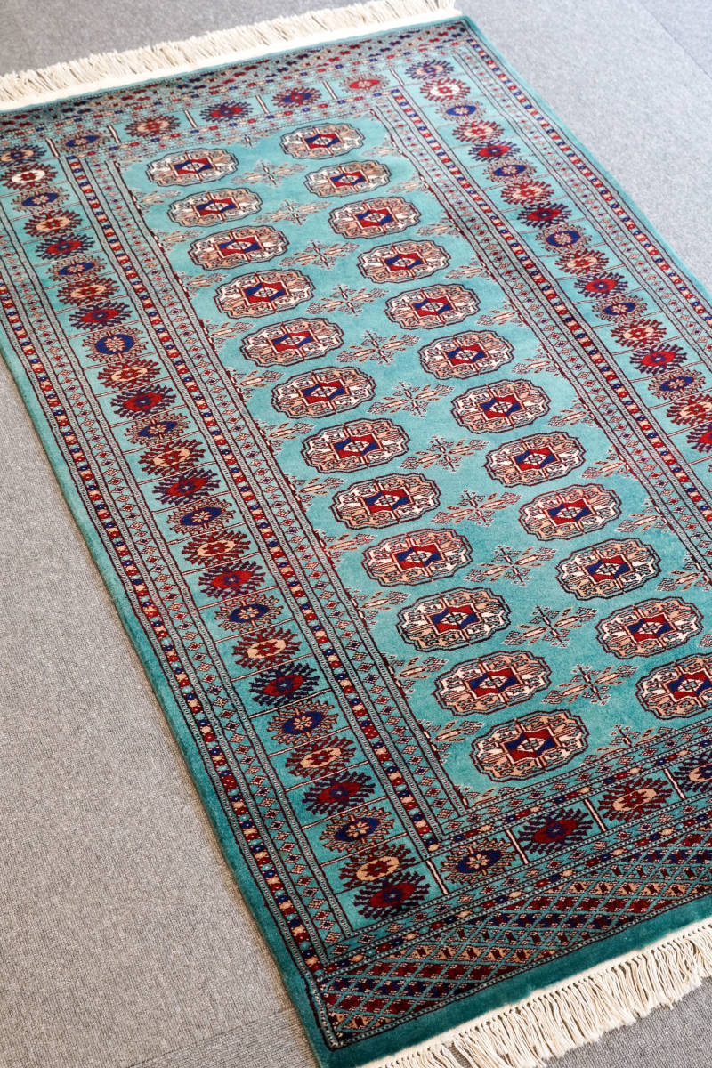 パキスタン手織り絨毯 ウール size:147×92cm アクセントラグ-