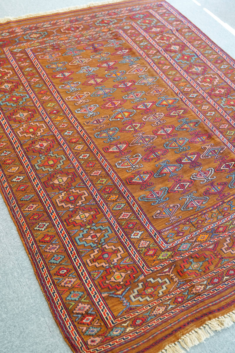 最終値下げ ペルシャキリム 手織り絨毯 リビングラグ size:194×144cm