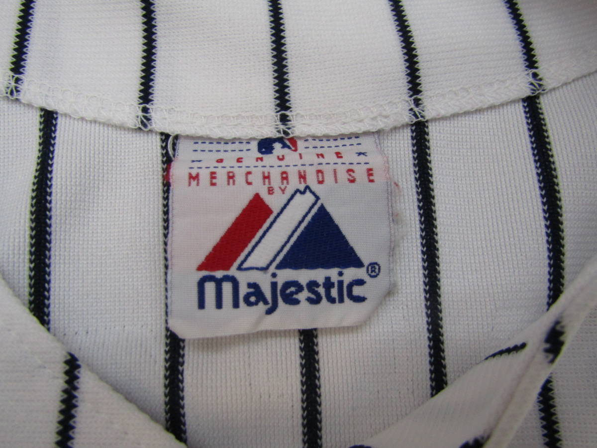141-KM1652-80: Majestic マジェスティック NEW YORK YANKEES レプリカ ユニフォーム ベースボール シャツ_画像3