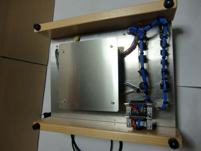 電気機器組立て(シーケンス制御の作業)の練習機 電気機器組立て(シーケンス制御の作業)の練習機
