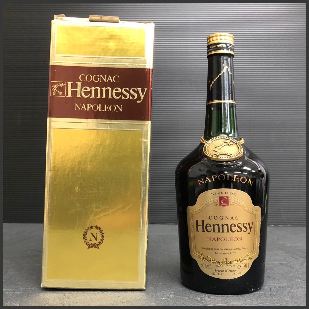 未開栓 古酒 箱入 COGNAC Hennessy NAPOLEON ブランデー ヘネシー
