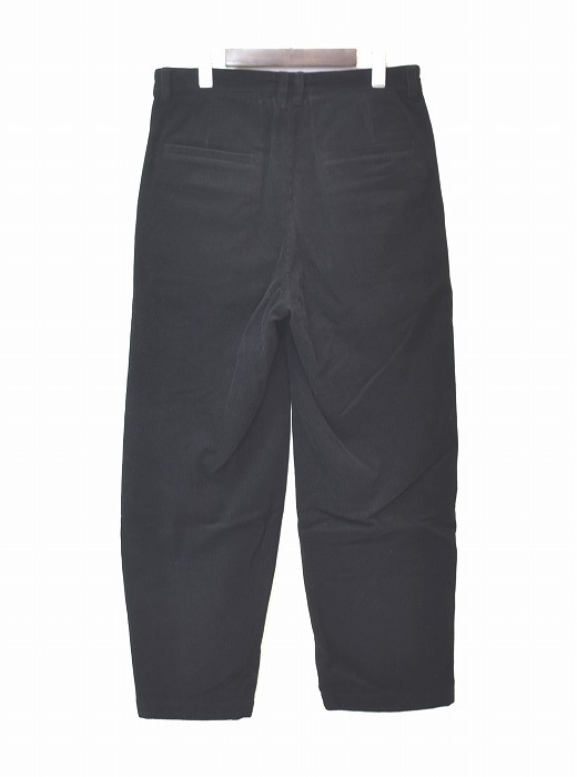 juha (ユハ) WOOL CORDUROY TAPERED PANTS 10140805 BLACK 4 黒 ウール コーデュロイ テーパードパンツ トラウザー ボトム スラックス_画像2