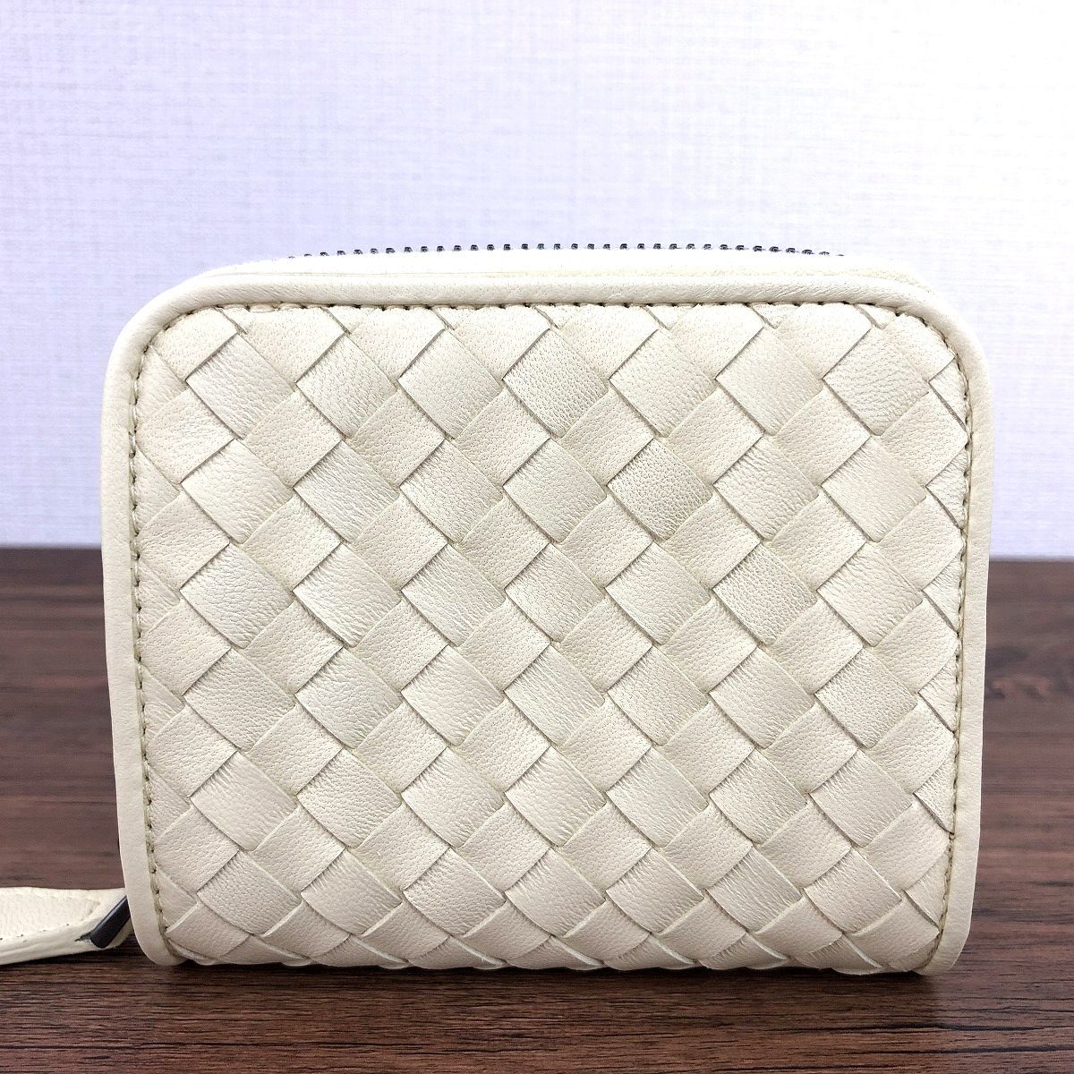 人気商品】 送料無料 未使用品 BOTTEGA VENETA コンパクトウォレット