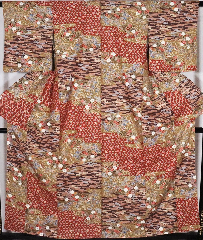 注目ブランド 小紋 袷 正絹 赤茶 濃紫 薄緑 菊 桜 橘 Mサイズ ki19647 中古美品 レディース シルク オールシーズン 送料無料 激安 仕立て上がり 注目ブランド 小紋 袷 正絹 赤茶 濃紫 薄緑 菊 桜 橘 Mサイズ ki19647 中古美品 レディース シルク オールシーズン 送料無料 激安 仕立て上がり