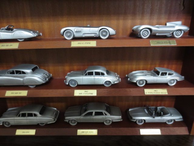  Jaguar collection * Britain Dan Bally mint company manufactured * full set * Japan not yet arrival goods * Jaguar E type *JAGUAR XJ*XF*XE*F-PACE* Britain car 