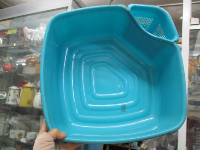 昔の仕入れの古っぽいプラスチック洗い桶　青_画像1