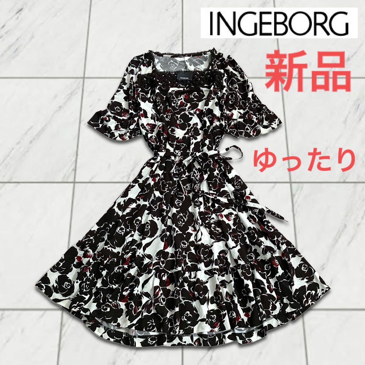 大人気限定SALE INGEBORG - ☆INGEBORG 花柄 リボン パフスリーブ プル