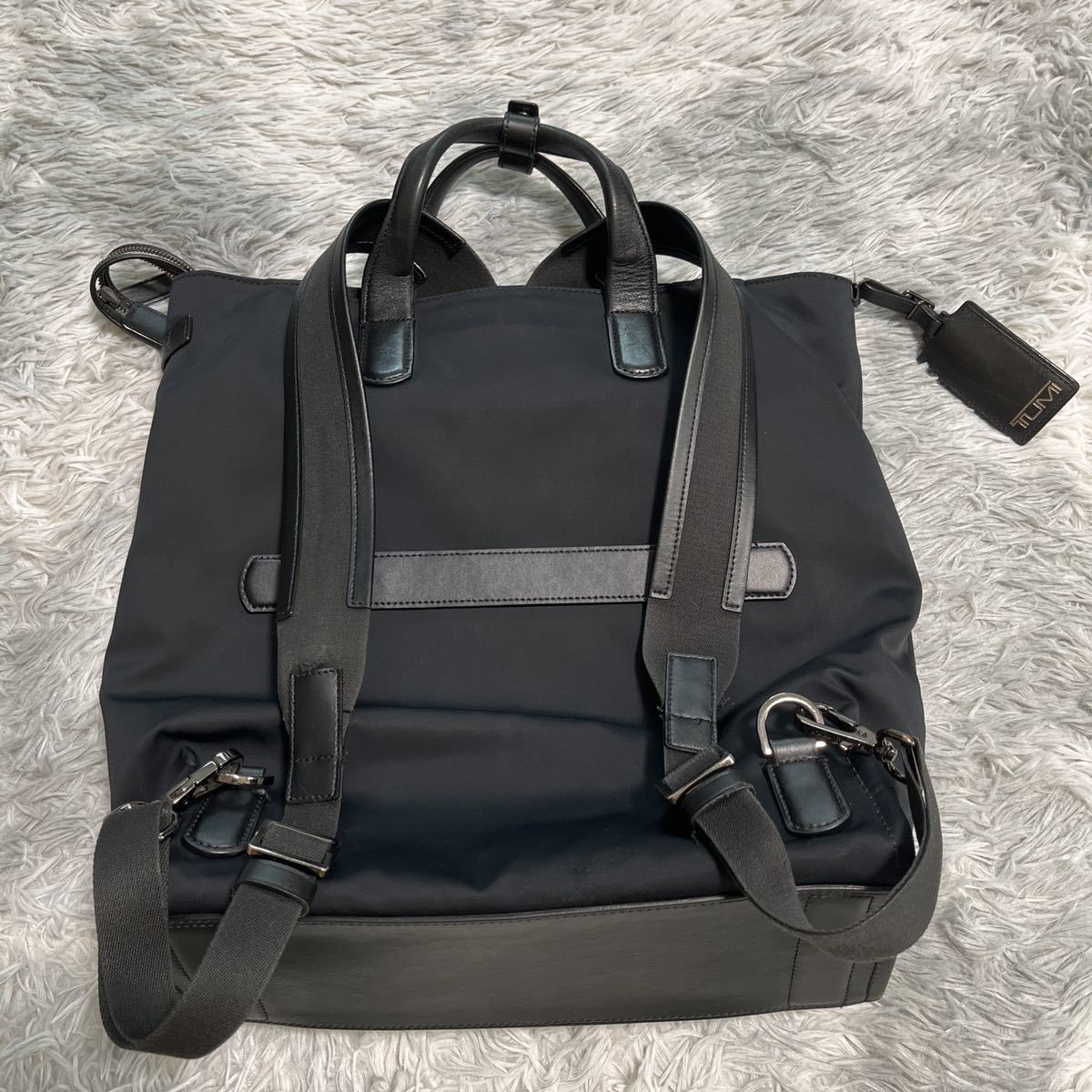 TUMI HARRISON トゥミ ハリントン 2WAY リュック バックパック TUMI HARRISON トゥミ ハリントン 2WAY リュック バックパック