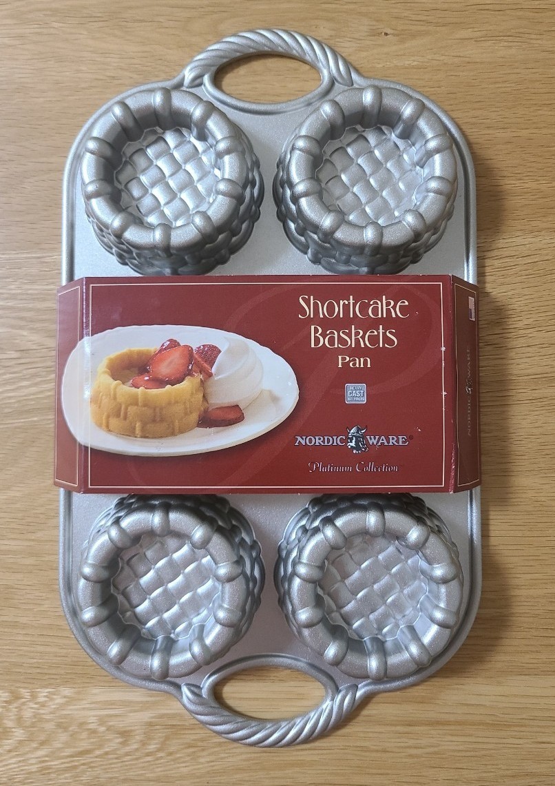 NORDIC WARE ノルディックウェア ショートケーキバスケットパン NORDIC WARE ノルディックウェア ショートケーキバスケットパン