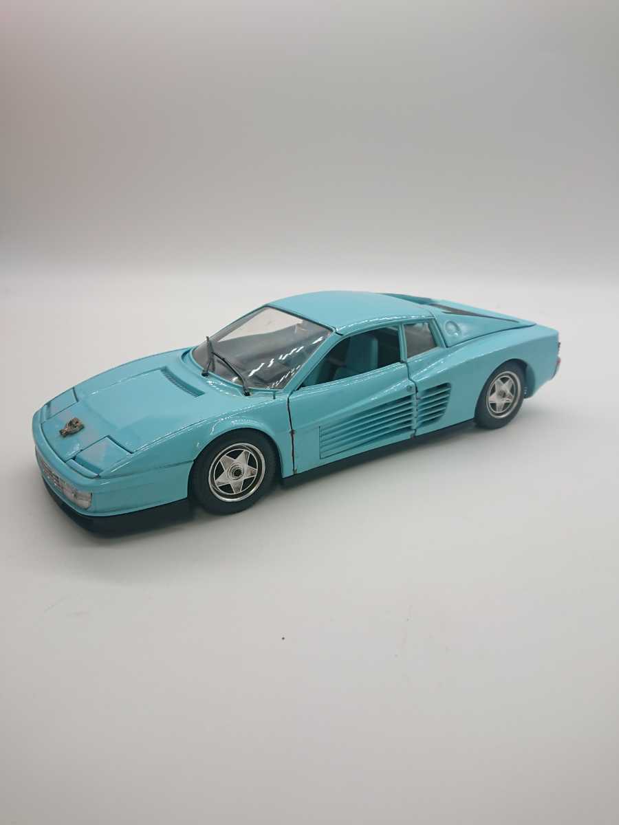 MCM Bburago　ブラーゴ　フェラーリ テスタロッサ　1984　1/18 Ferrari Testarossa 1984 Della Costa Smeralda