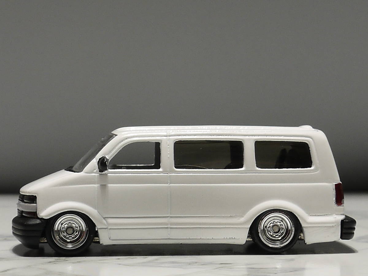 Yahoo!オークション - JadaTOYS改 希少 1/64シボレー アストロバン