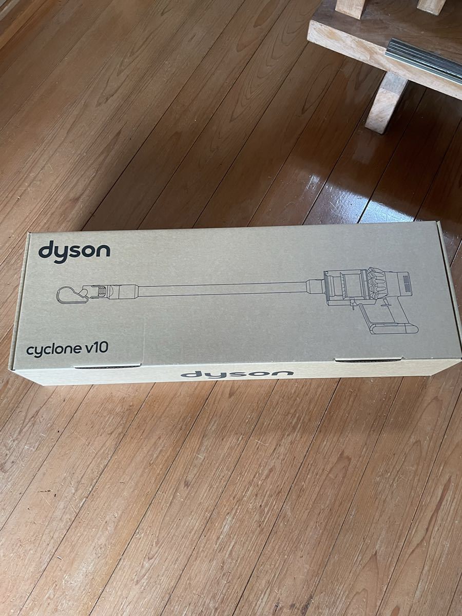 新品未開封 ダイソン Dyson Cyclone V10 Fluffy コードレス掃除機