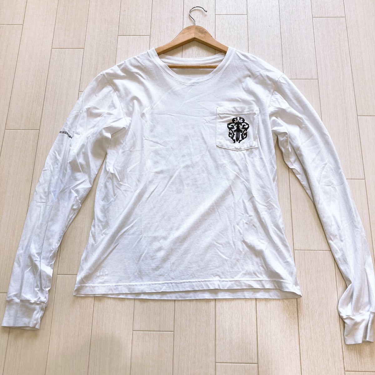 世界有名な クロムハーツ サイズM Chrome 白ロンT - Hearts Tシャツ ...