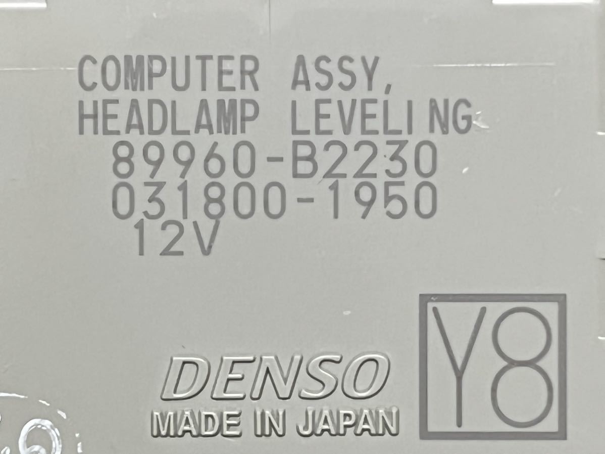 ♪ LA100S ムーヴ カスタムX 純正 ヘッドランプ レベリング コンピューター DENSO 89960-B2230 中古 ヘッドライト CPU KF-VE3 ダイハツ_画像2