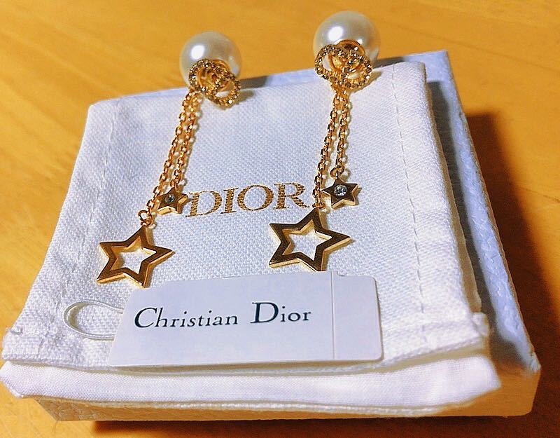 Christian Dior ディオール 揺れるピアス ゴールド パール 星 ストーン