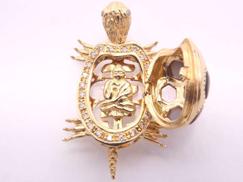 超目玉 美品 ダイヤ0.18ct シェル 亀・観音様 甲羅開閉式 ペンダント