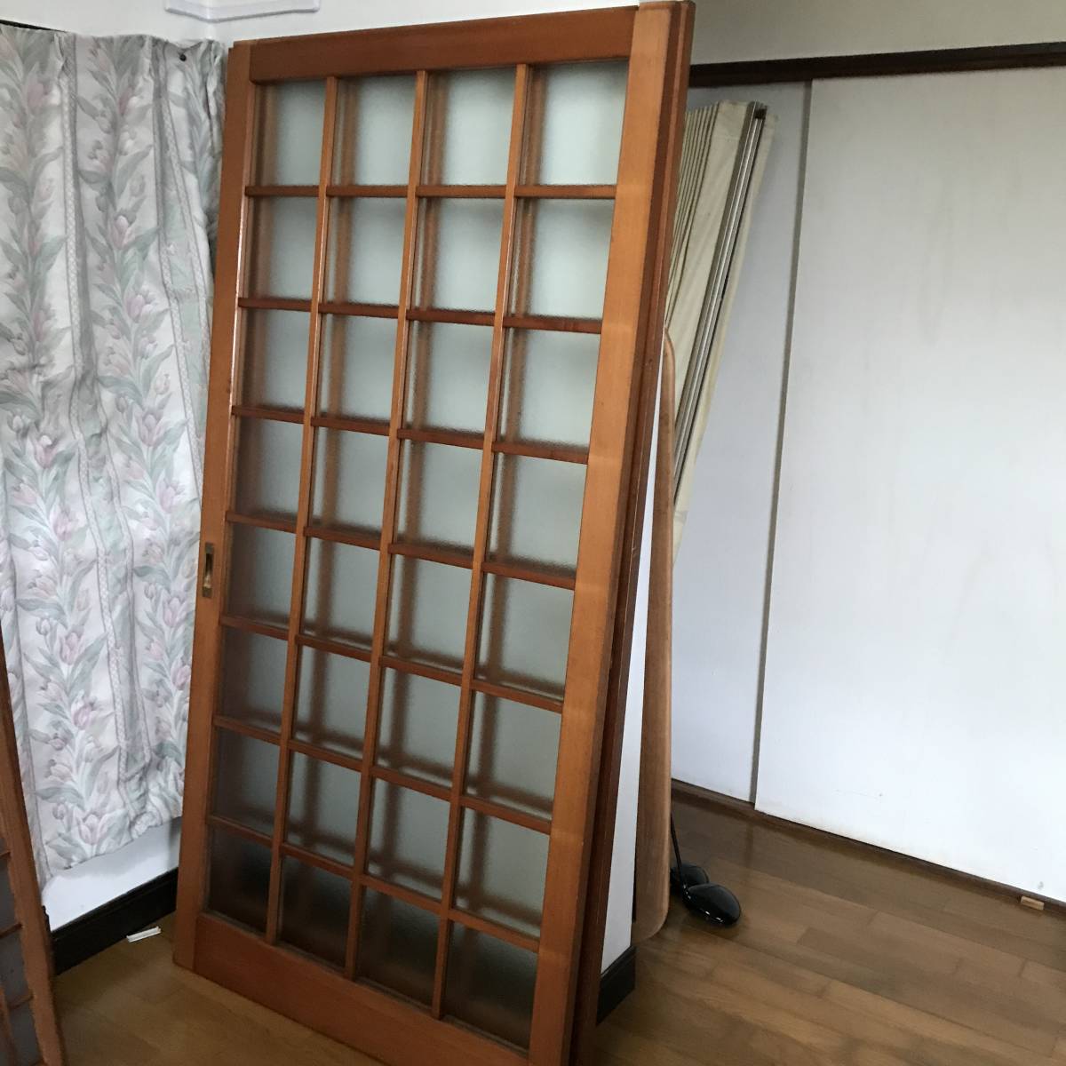 ガラス戸, 引き戸、木製ガラス戸,建具、アンティーク 、ダイヤガラス