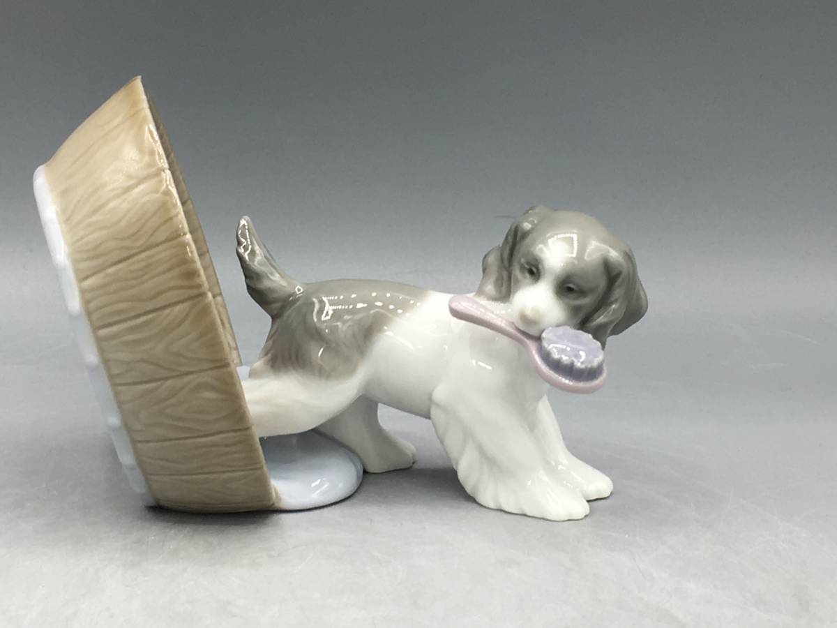 国内発送 リヤドロ ナオ 陶器人形 犬 フィギュリン スペイン製 陶器 置物 リアドロ Nao ナオ 1451 オブジェ (82-60-614)_画像1