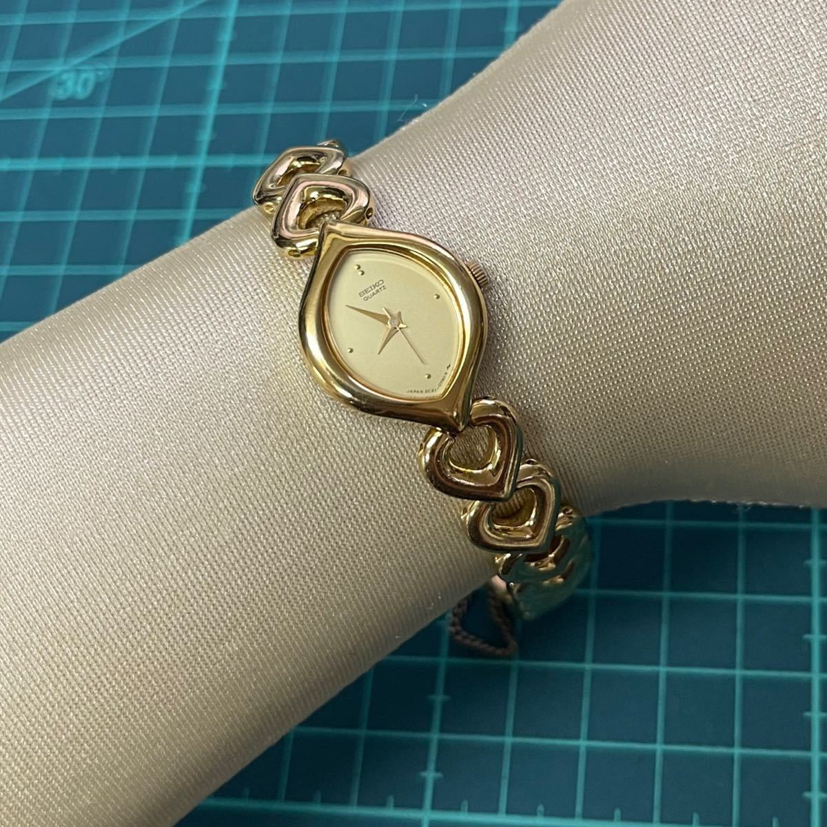SEIKO レディース腕時計 クオーツ セイコー ブレス ハート SEIKO レディース腕時計 クオーツ セイコー ブレス ハート