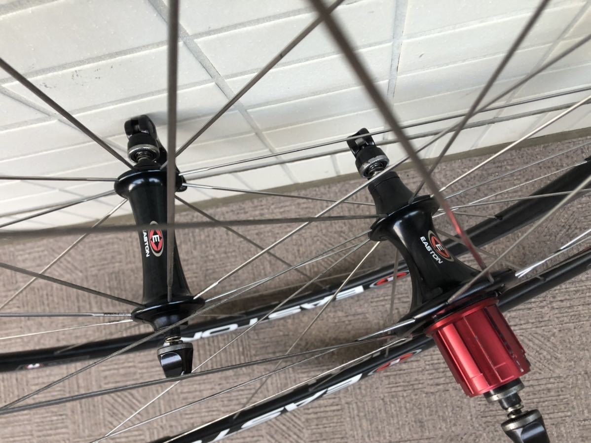 ヒルクライムに 軽量1,545g EASTON EA90 AERO ロード700Cクリンチャー