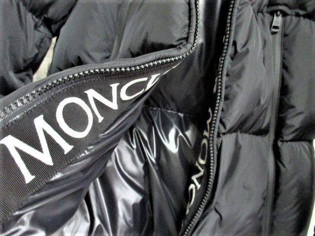 ☆MONCLER モンクレール ロゴ MONTCLA ダウンジャケット ダウン/1/黒☆美品☆国内正規品_画像6