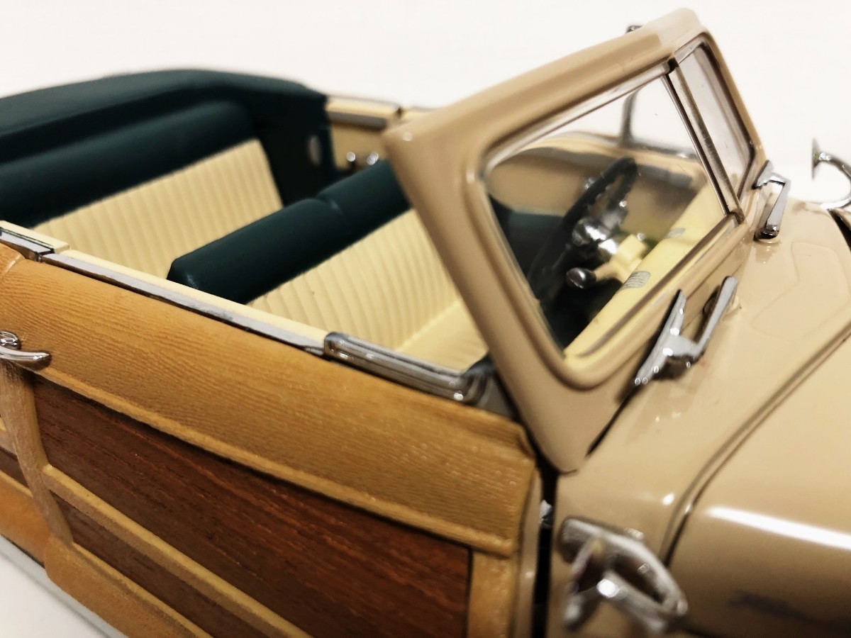 MotorCityClassics/'48 Chryslerクライスラー Town&Countyタウン