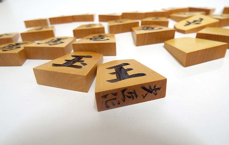 美品 光匠作 将棋駒 一字彫 NHK杯仕様 一字駒 美品 光匠作 将棋駒 一字彫 NHK杯仕様 一字駒