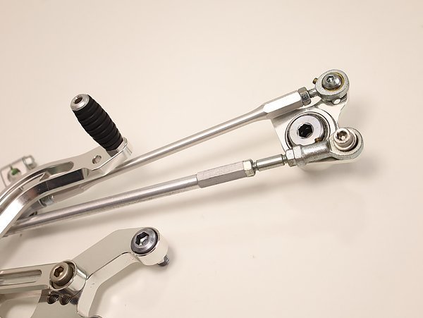 CBR1000RR SC57 06 07 モリワキ製バックステップ!E189HO | stainu