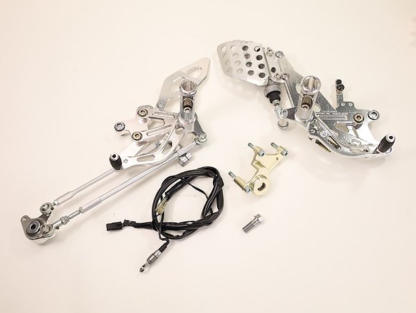 CBR1000RR SC57 06 07 モリワキ製バックステップ!E189HO | stainu
