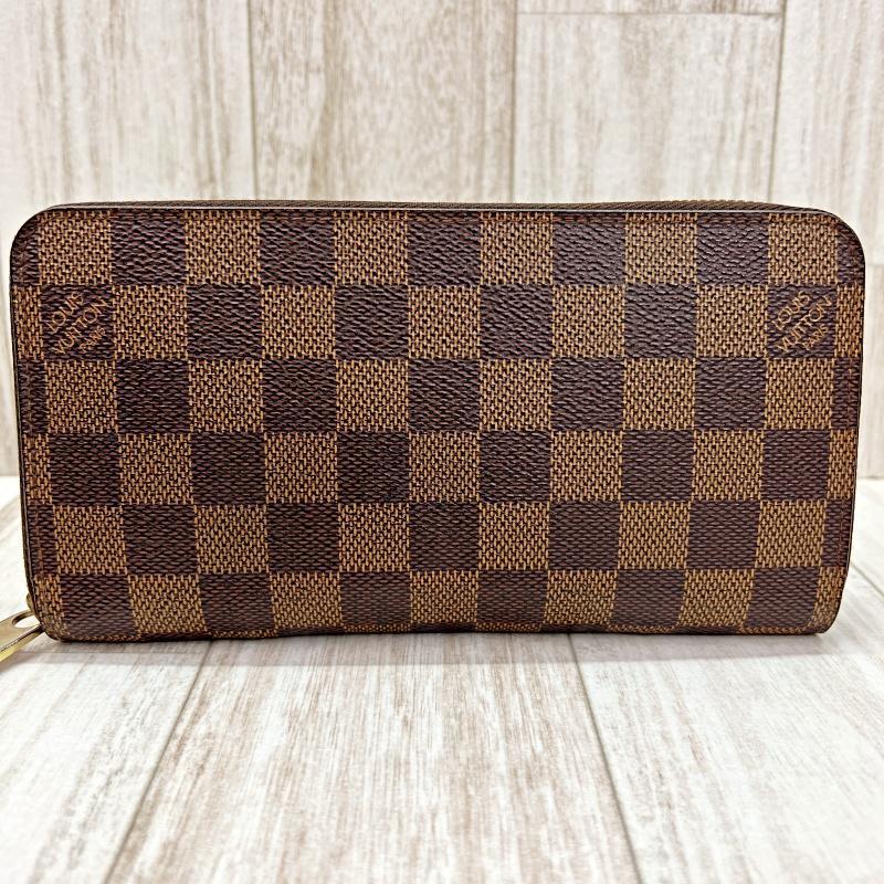 ルイヴィトン LOUIS VUITTON ジッピーウォレット ラウンドファスナー長
