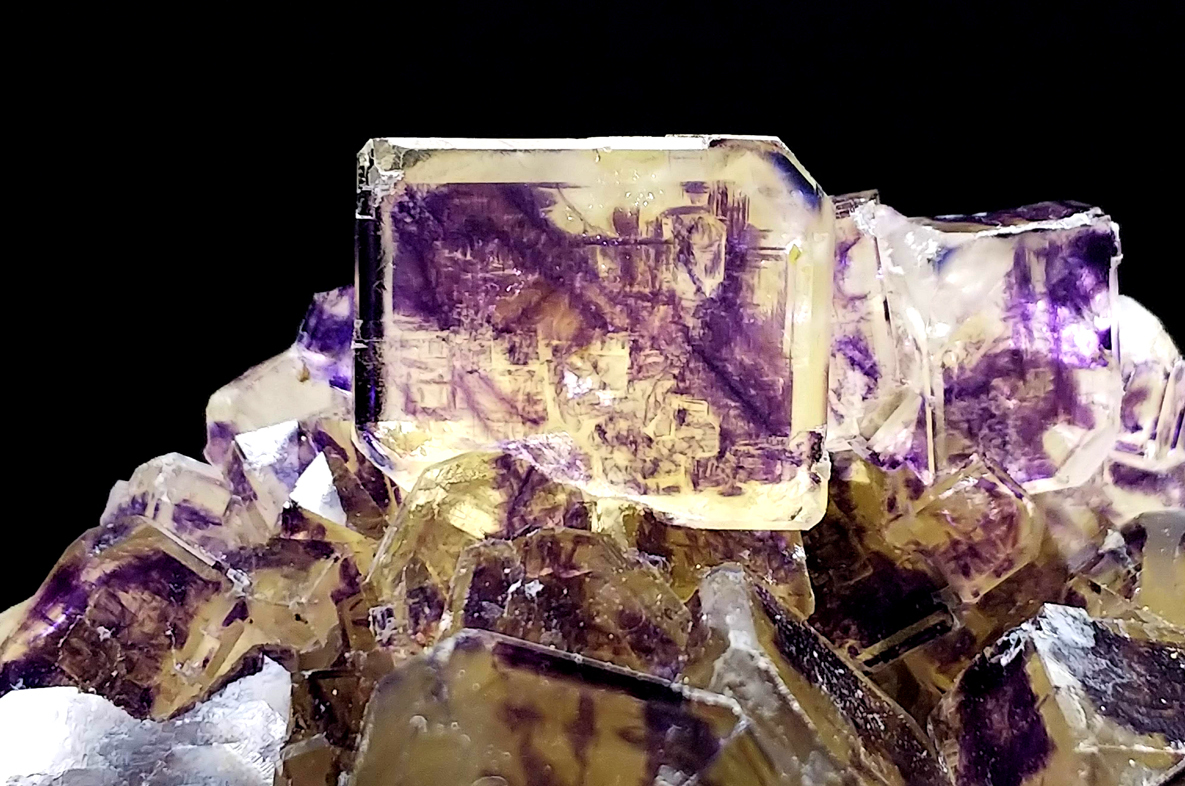 ナミビア オコルス鉱山産 パープル×イエロー フローライト 蛍石 結晶 
