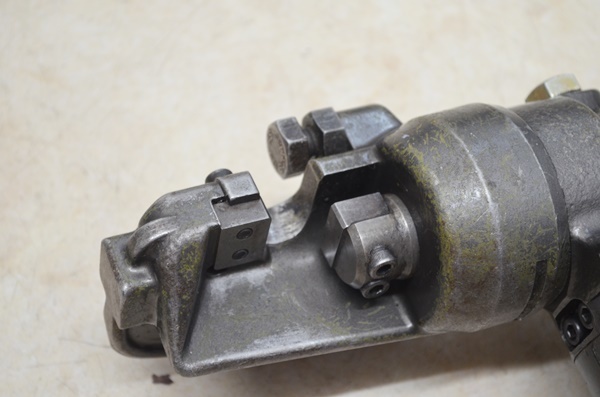 IKURA イクラ IS-MM16 コードレス 鉄筋カッター 12V 税込 送料 IKURA イクラ IS-MM16 コードレス 鉄筋カッター 12V 税込 送料