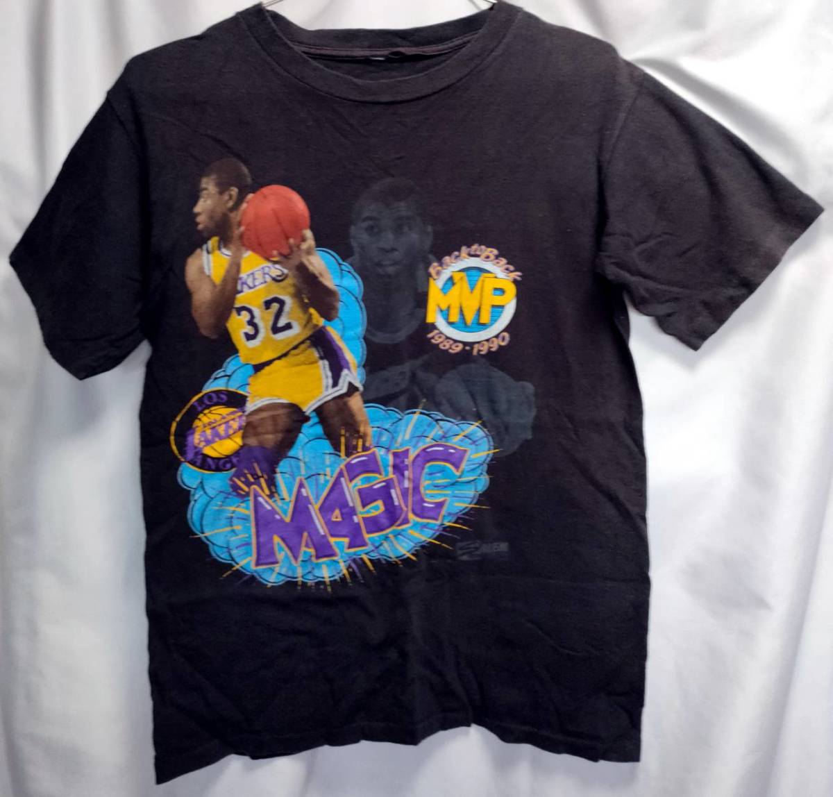 BACK TO BACK MVP 1989・1990 MAGIC JOHNSON SALEM 90 ビンテージTシャツ_画像1