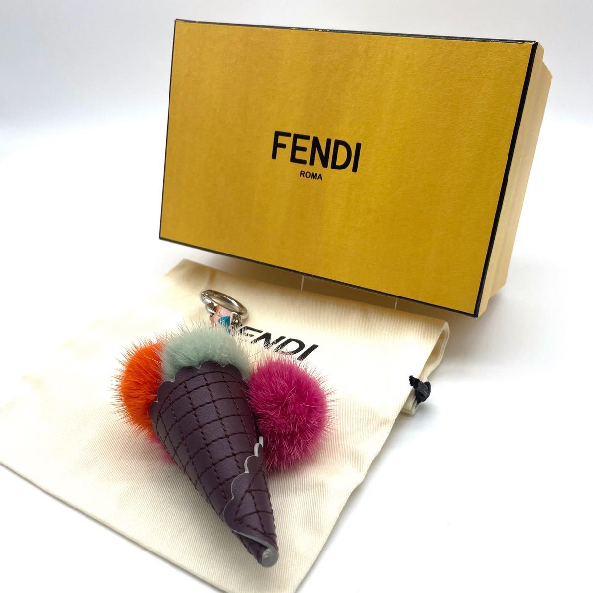 極上美品】FENDI フェンディ ファー アイスクリーム キーホルダー