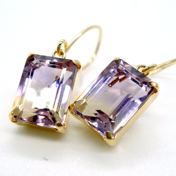 国内正規総代理店アイテム】 アメトリン ピアス 18k