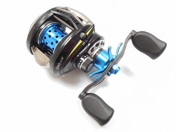 ABU レボ LTZ AE74 レーシング BFCカスタム ハンドルノブ軸間約 ABU レボ LTZ AE74 レーシング BFCカスタム ハンドルノブ軸間約