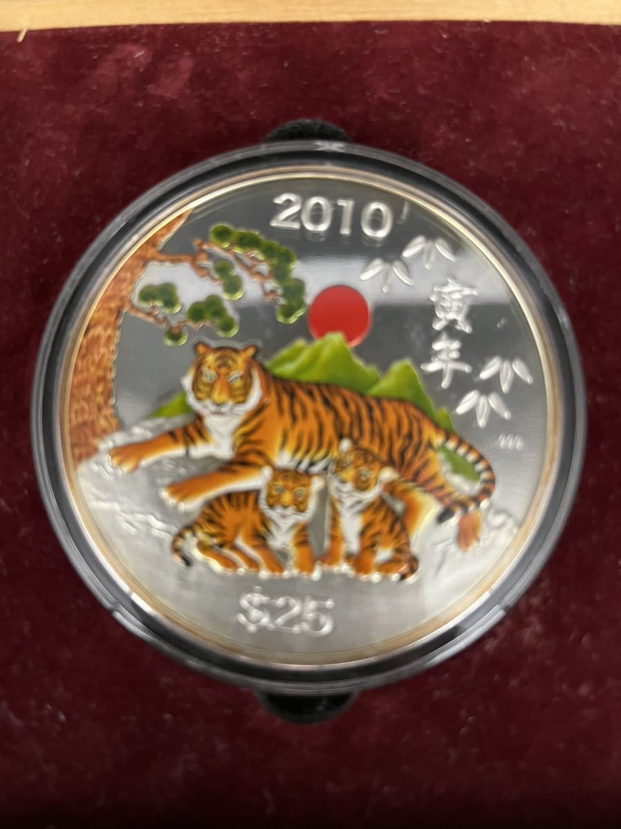 2010年猛虎公式法廷貨幣、純銀155g、5オンス銀貨、クック諸島政府発行