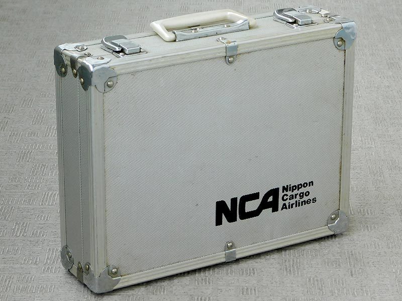 NCA 日本貨物航空 アタッシュケース・・実物・放出品・処分品・NCNR