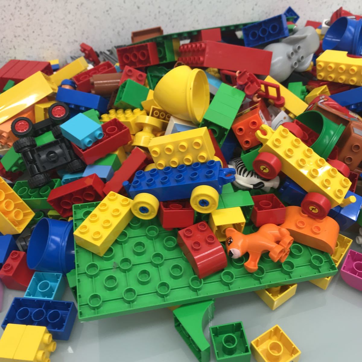 【ジャンク】LEGO レゴデュプロ レゴ以外も有り 大量セット フィグ 傷汚れ有り 100サイズ_画像3