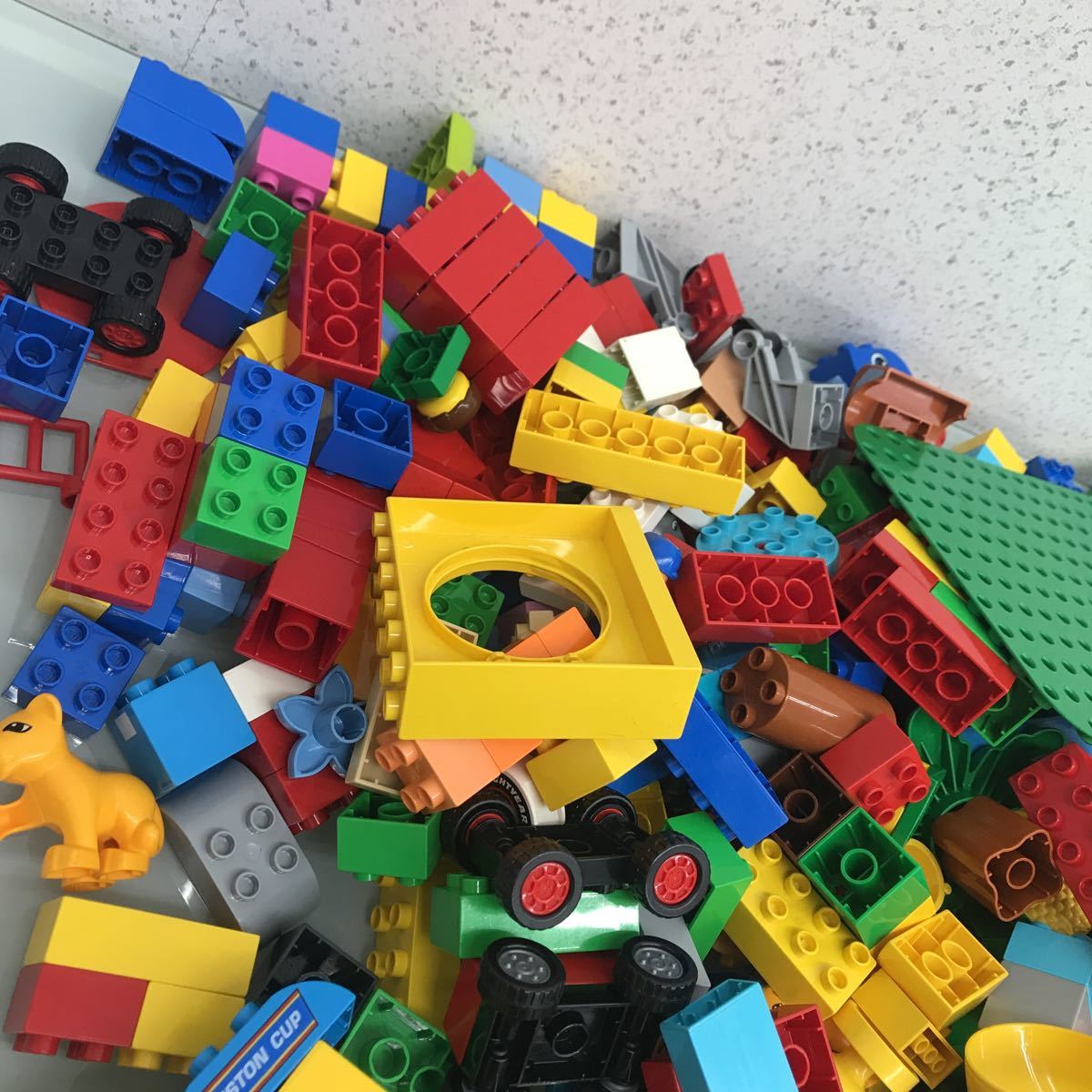 【ジャンク】LEGO レゴデュプロ レゴ以外も有り 大量セット フィグ 傷汚れ有り 100サイズ_画像2
